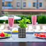 Maria Palace -