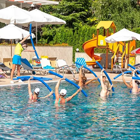 Maria Palace Hotell 4*