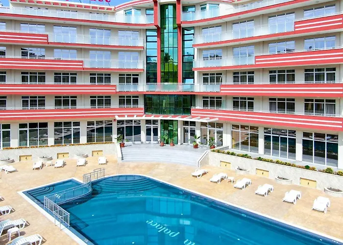 Maria Palace Hotell 4*