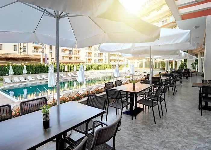 Maria Palace Hotell 4*