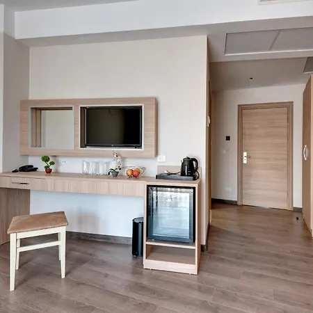 Готель Maria Palace 4*