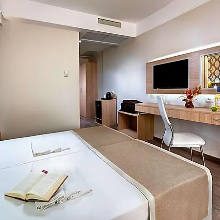 Maria Palace 호텔 4*