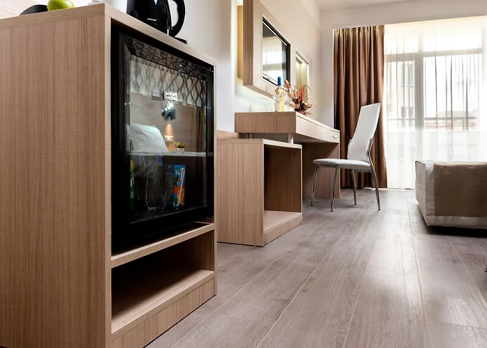 Maria Palace Отель Солнечный берег